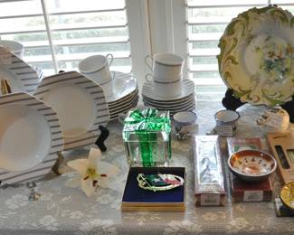 Mikasa Preppie set has never been used.  California signed glass vase, unsigned Royal Prussia bowl