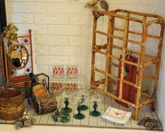 Bamboo wine rack, hot pepper glasses and cactus margarita glasses