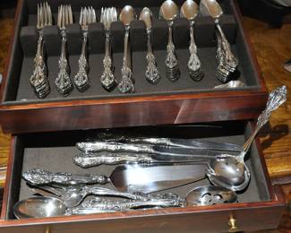 Very large set of Michaelangelo stainless