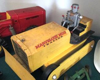 Marvelous Mike Tractor