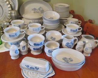 Pfaltzgraff Yorktowne China