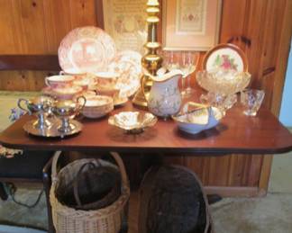 Drop Leaf Dining Table