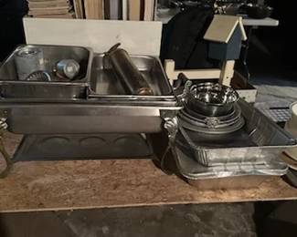 Chafing dishes