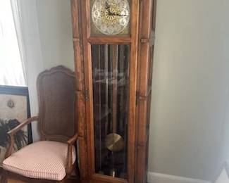 Howard Miller Grandfather Excellent