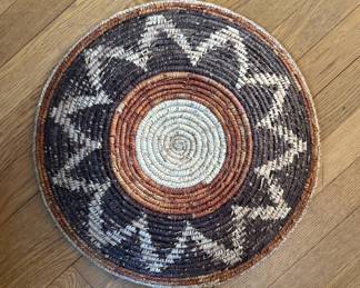 Vintage Navajo Ceremonial Wedding Basket. Photo 2 of 2.