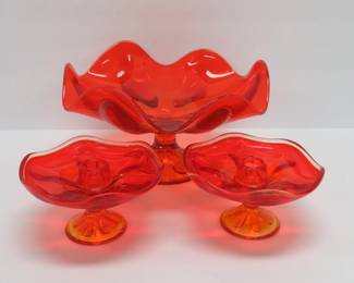 Part of several lot of Viking  Persimmon glass