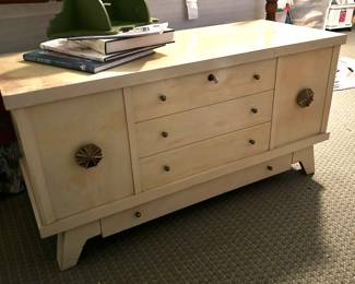 Lane cedar chest