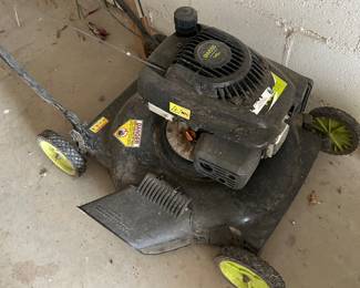 Lawnmower 