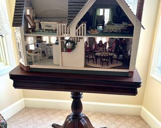 Swivel and drop leaf table, doll house 