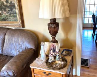 French end table with marble top