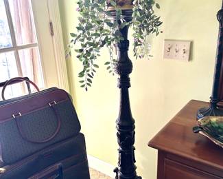 Tall plant stand 