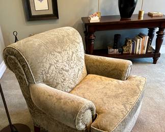 Very comfortable upholstered chair 