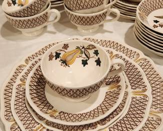 Wedgewood. Pattern " Avacado "