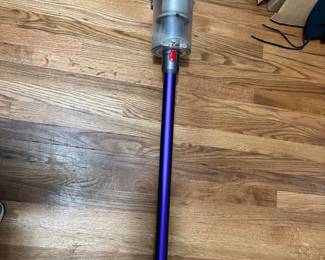 Dyson Cyclone v10 animal+ vacuum