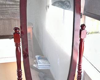 Floor mirror