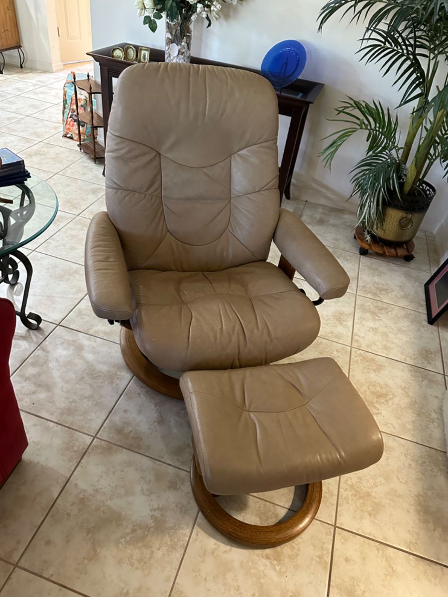 Appraisals & Sales by Julie McClure, Inc in Bradenton, FL