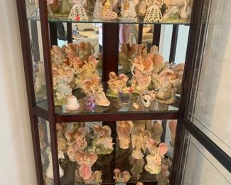 Seraphim angels and curio