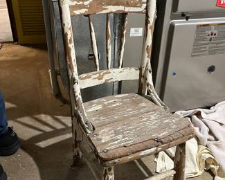 Small chair 