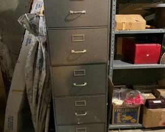 File cabinet 