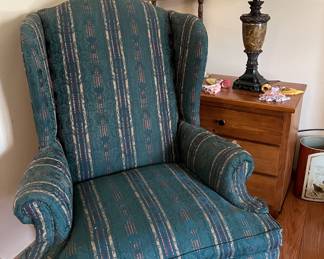 Fairfield upholstered chair
