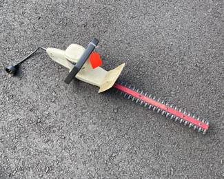 Hedge trimmer