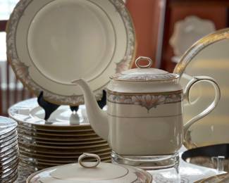 Noritake Barrymore