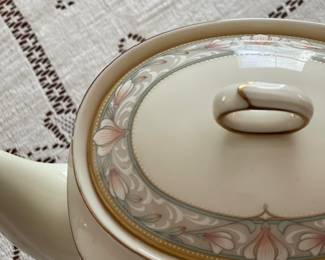 Noritake Barrymore