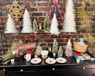 Assortment of Christmas decor