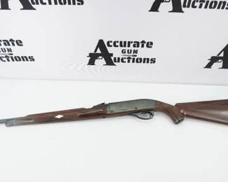 Make: Remington
Model: Nylon 66
Caliber: .22 LR
Action: Semi
Barrel: 19.5
Bore: Shiny
Serial # 2560095
Condition: Excellent
1776-1976