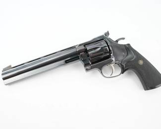 Serial # B021591 Condition: Excellent This beautiful Dan Wesson 44 Mag Revolver features an 8 Inch barrel and is in Excellent condition. The uniqueness of Dan Wesson allows you to interchange its barrels and triggers. This Revolver shows minimal signs of use and wear.