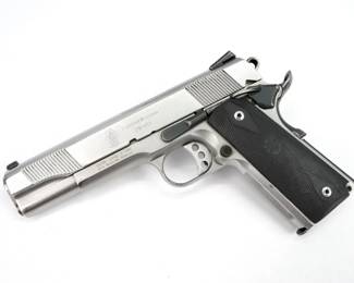 Bore: Shiny Serial # JRJ0407 Condition: Excellent The SW1911 (Smith & Wesson) is a stainless steel framed, single action, semi-automatic pistol based on the M1911, coming in either 9×19mm or .45 ACP. This pistol, chambered in .45 ACP, is sold with one magazine and is in excellent condition, showing normal signs of use and wear. 