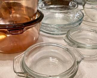 Pyrex with lids