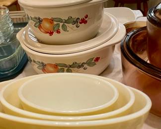 Pyrex, cookware