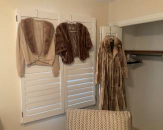 VINTAGE FURS