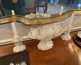 NICE LENNOX CENTER PIECE