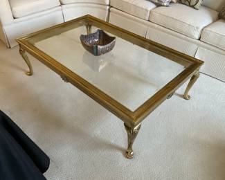 BEAUTIFUL BRASS AND GLASS COFFEE TABLE