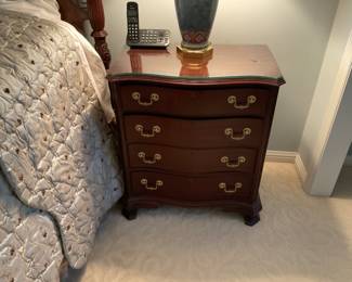 MATCHING NIGHT STANDS