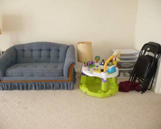 kids toys / sofa