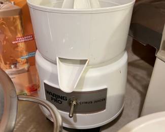Waring Pro juicer