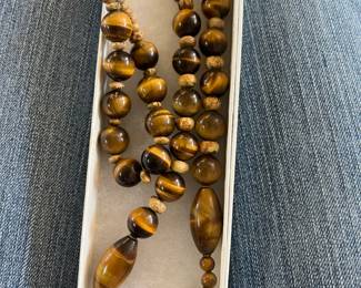 Tigers eye beads
