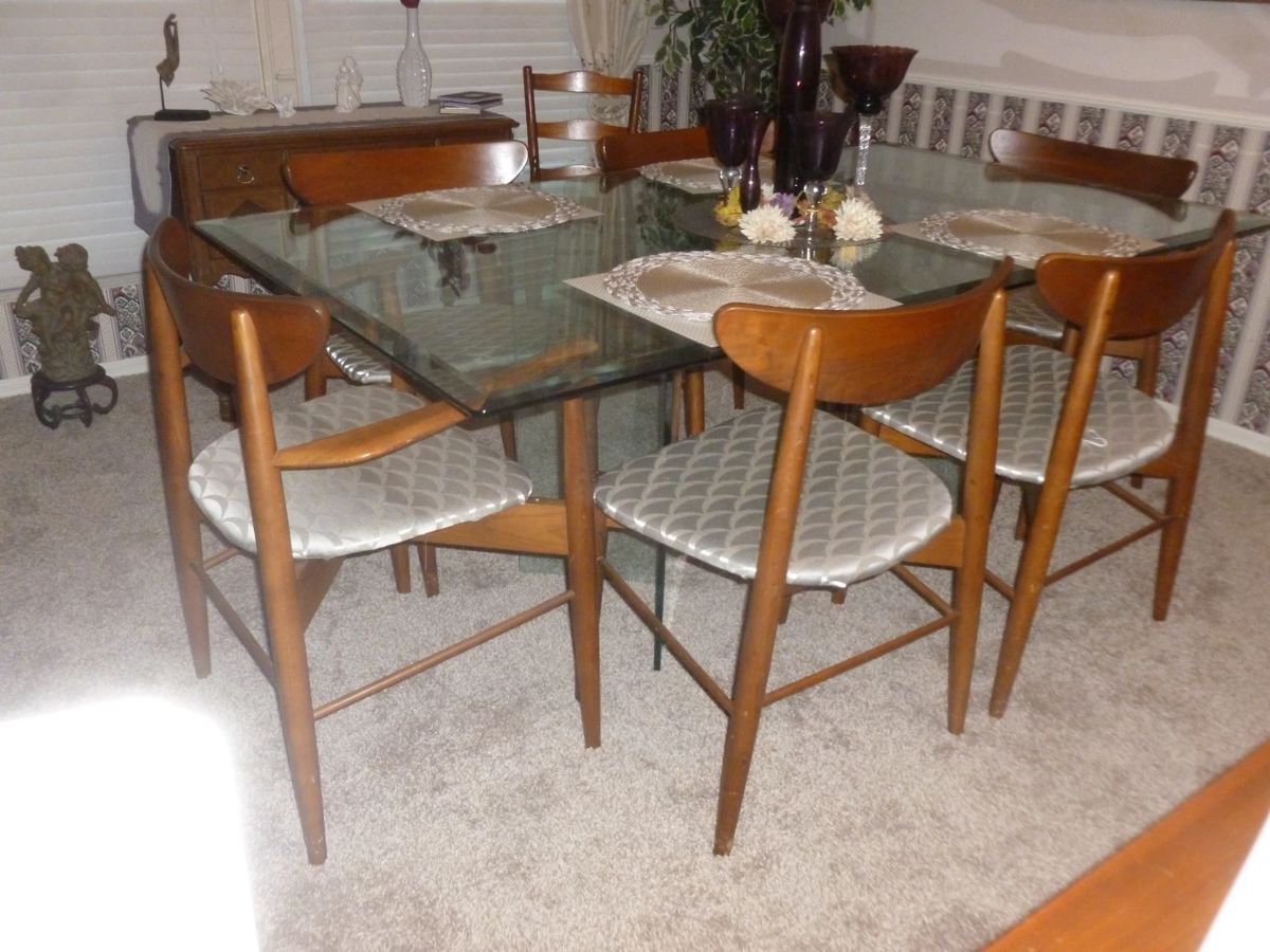 Mid century modern chairs and glass table