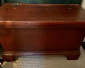 Early dovetailed chest