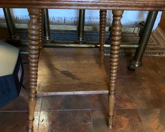 Nice oak Bible rabke