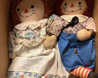 Handmade Raggedy Ann and Andy dolls