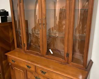 Ethan Allan china cabinet 