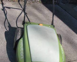 Neucon mower