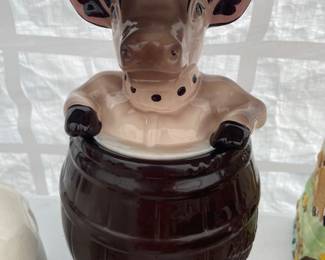 Elsie the cow vintage cookie jar!