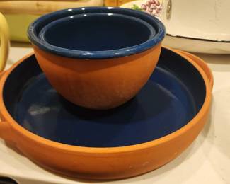 Over & Back Inc - 2 pc Nesting Mixing Serving Pottery Bowls & Baking Dish Portugal