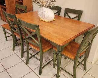 Pier 1 Imports Table & 6 Chairs
