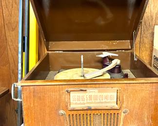 Vintage/ Antique Record radio player